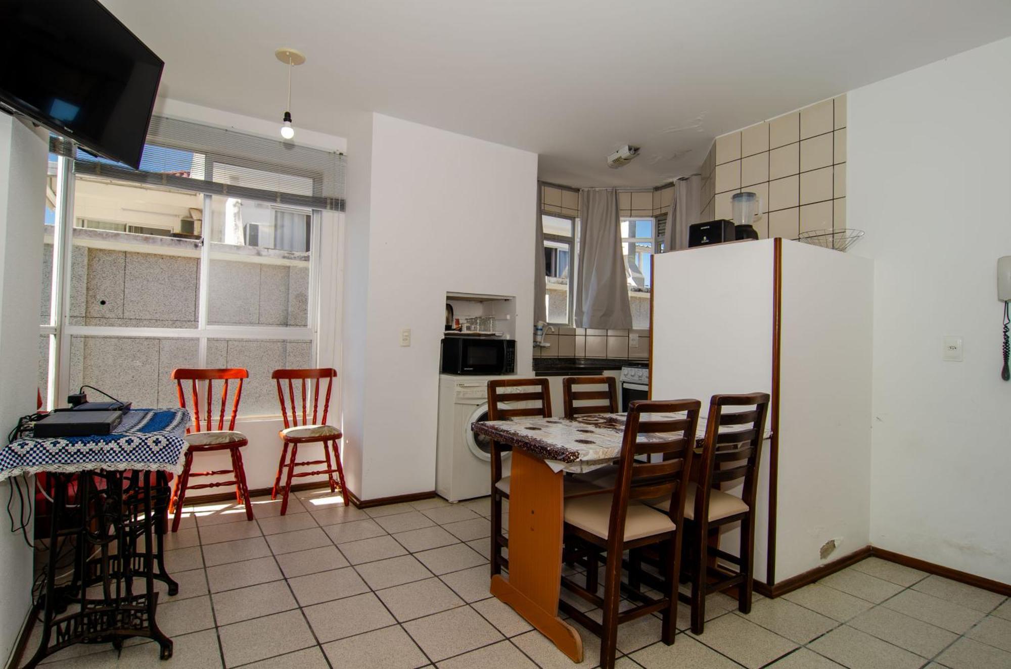 Na Quadra Da Praia, Vista Mar, Canasvieiras Mf1490 Florianópolis