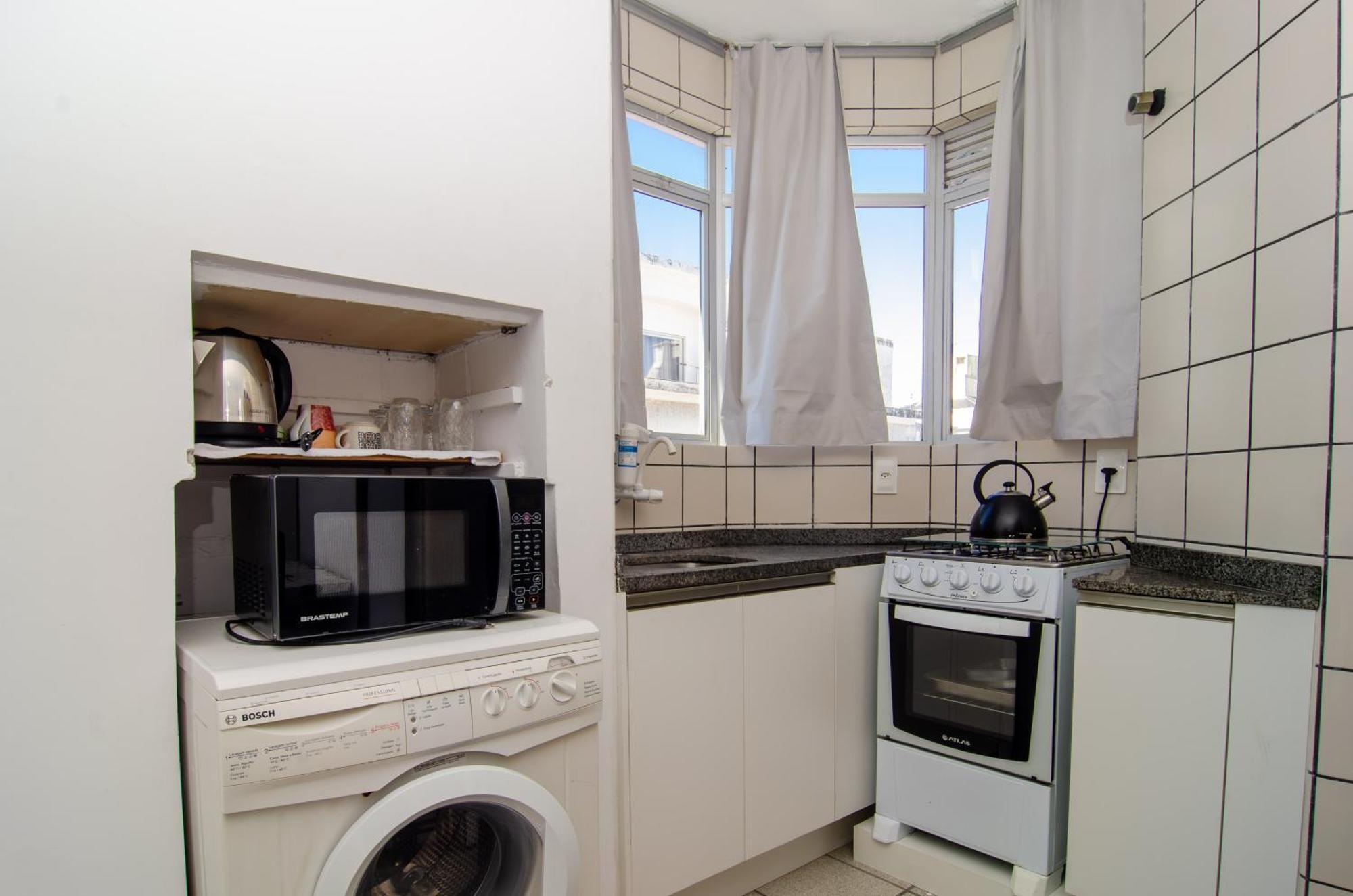 Na Quadra Da Praia, Vista Mar, Canasvieiras Mf1490